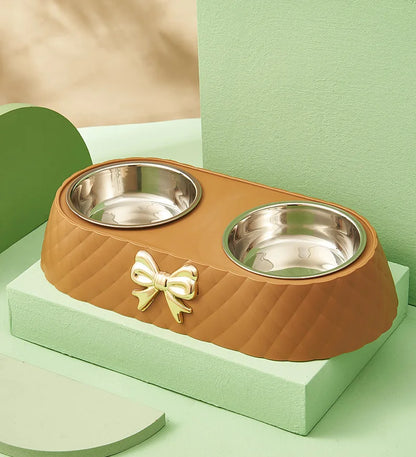 Bow-Tie Double Feeding Bowl